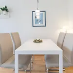 Suennslag 113 Apartman *