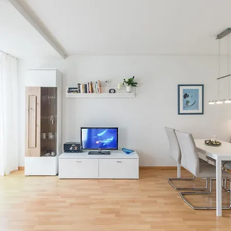 Apartman Suennslag 113 *